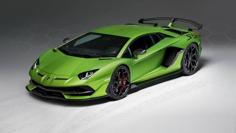 Lamborghini Aventador SVJ